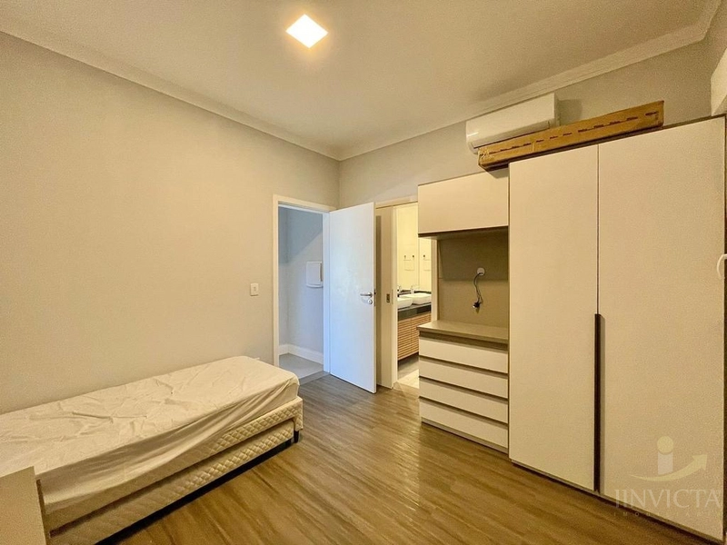 AMPLO SOBRADO EM CONDOMÍNIO COM INFRAESTRUTURA COMPLETA!!!!: 12ª foto da galeria de imagens do imóvel