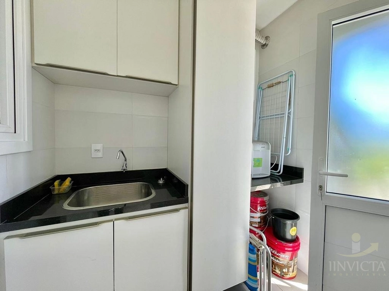 AMPLO SOBRADO EM CONDOMÍNIO COM INFRAESTRUTURA COMPLETA!!!!: 9ª foto da galeria de imagens do imóvel