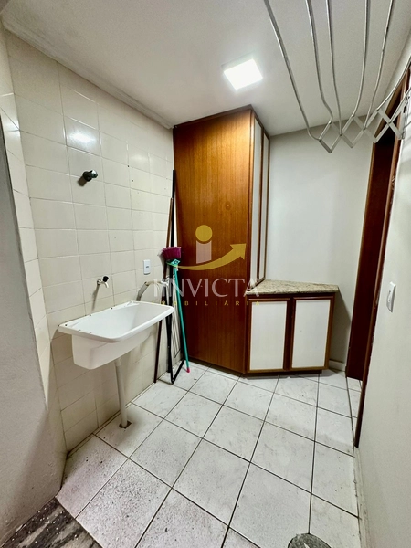 EXCELENTE 2 DORMITÓRIOS COM TERRAÇO A POUCOS METROS DO MAR!!!: 16ª foto da galeria de imagens do imóvel