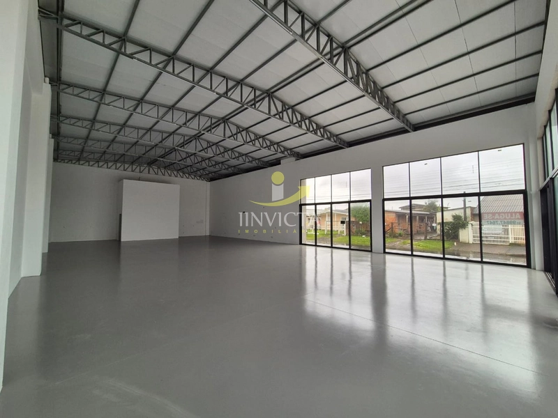 Loja de esquina com 300m², estacionamento privativo amplo.: 7ª foto da galeria de imagens do imóvel