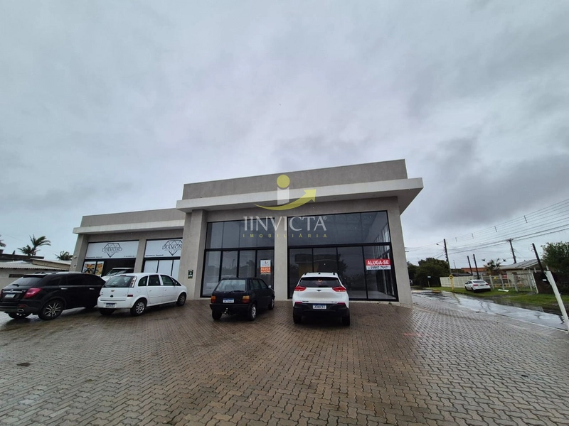 Loja de esquina com 300m², estacionamento privativo amplo.: 1ª foto da galeria de imagens do imóvel