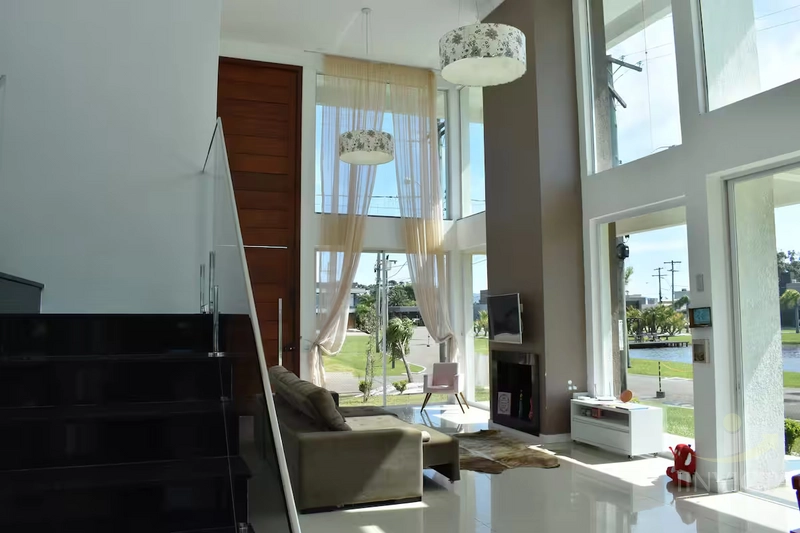 LINDA CASA EM CONDOMINIO COM PISCINA PRIVATIVA: 2ª foto da galeria de imagens do imóvel