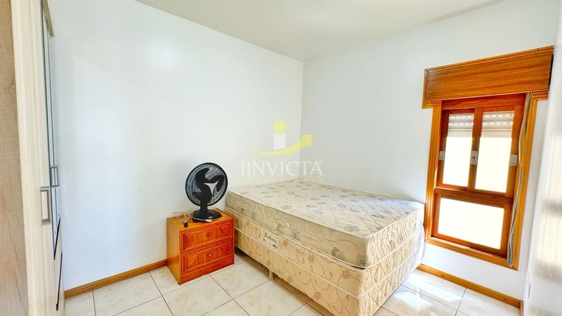 Cobertura 2 dormitórios, mobiliada, perto do mar e da praça.: 11ª foto da galeria de imagens do imóvel