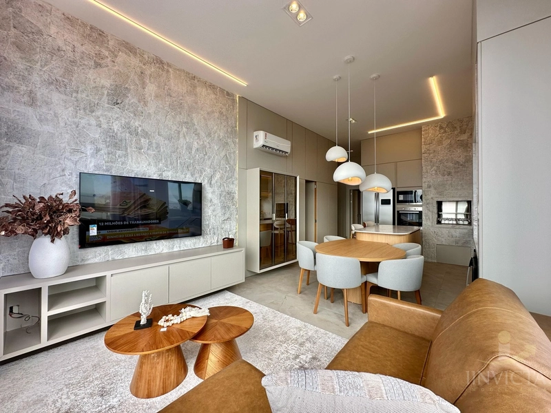 Apartamento 3 Dormitórios Mobiliado e Decorado na Zona Nova