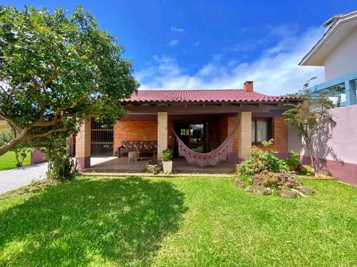 CASA AMPLA PRÓXIMO AO MAR EM XANGRILA: 2ª foto da galeria de imagens do imóvel