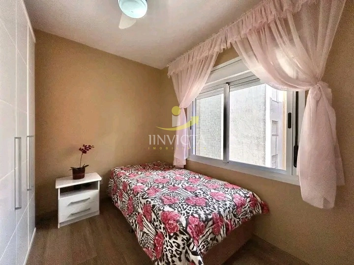 APARTAMENTO COM SACADA DE FRENTE PRÓXIMO AO MAR: 6ª foto da galeria de imagens do imóvel