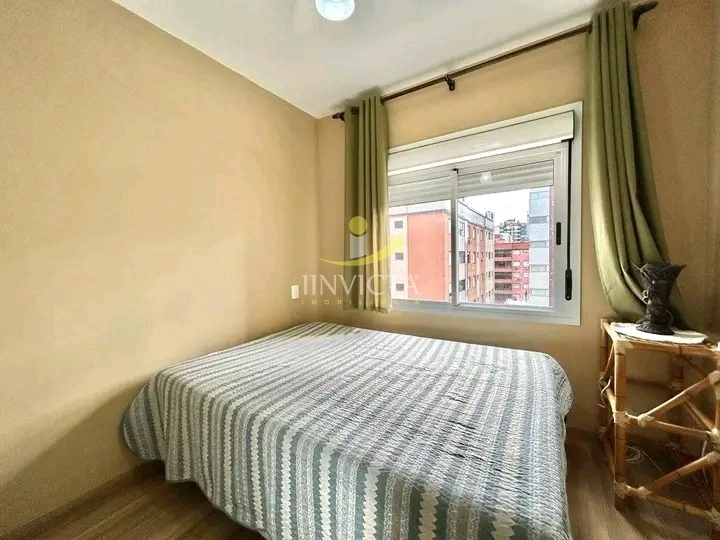 APARTAMENTO COM SACADA DE FRENTE PRÓXIMO AO MAR: 5ª foto da galeria de imagens do imóvel