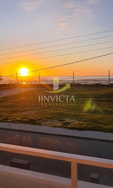 Sobrado frente mar, novo, mobiliado, 36X: 13ª foto da galeria de imagens do imóvel