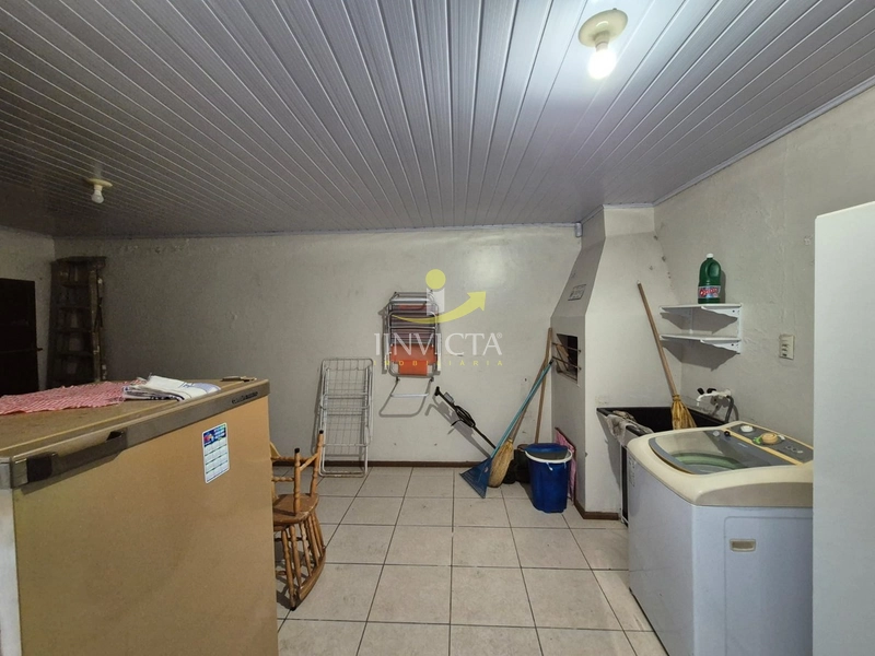 Casa térrea de esquina, 02 dormitórios com pátio cercado.: 13ª foto da galeria de imagens do imóvel