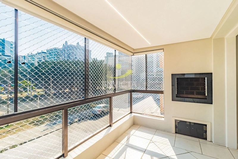 Apartamento à Venda – Frente Mar com Sofisticação e Vista Panorâmica: 2ª foto da galeria de imagens do imóvel