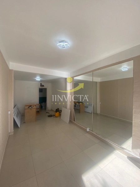 Loja comercial, ideal para pequenos comércios, escritórios e serviços.: 4ª foto da galeria de imagens do imóvel