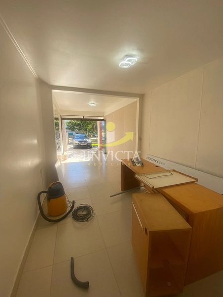 Loja comercial, ideal para pequenos comércios, escritórios e serviços.: 9ª foto da galeria de imagens do imóvel