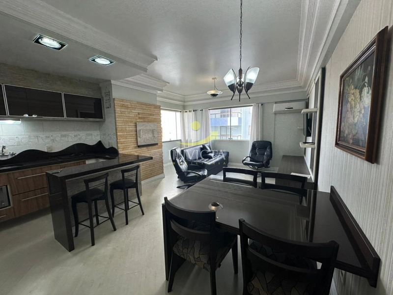 APARTAMENTO 02 DORMITÓRIOS DISPONIVEL PARA LOCAÇÃO ANUAL: 1ª foto da galeria de imagens do imóvel