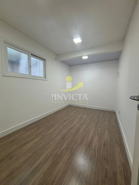 Casa comercial disponível para locação anual.: 14ª foto da galeria de imagens do imóvel