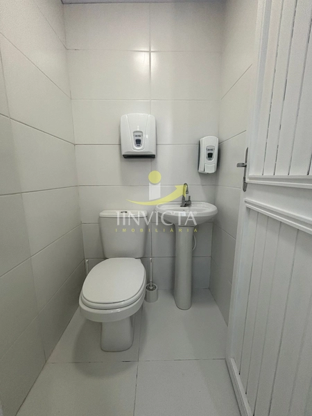 Casa comercial disponível para locação anual.: 30ª foto da galeria de imagens do imóvel