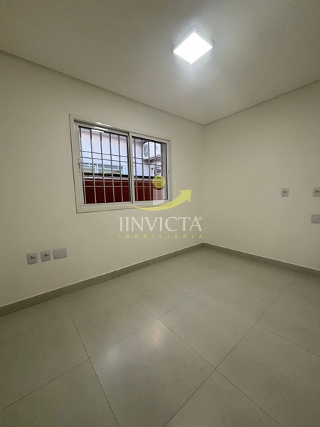 Casa comercial disponível para locação anual.: 12ª foto da galeria de imagens do imóvel