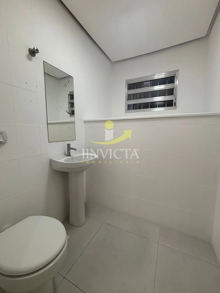Casa comercial disponível para locação anual.: 10ª foto da galeria de imagens do imóvel