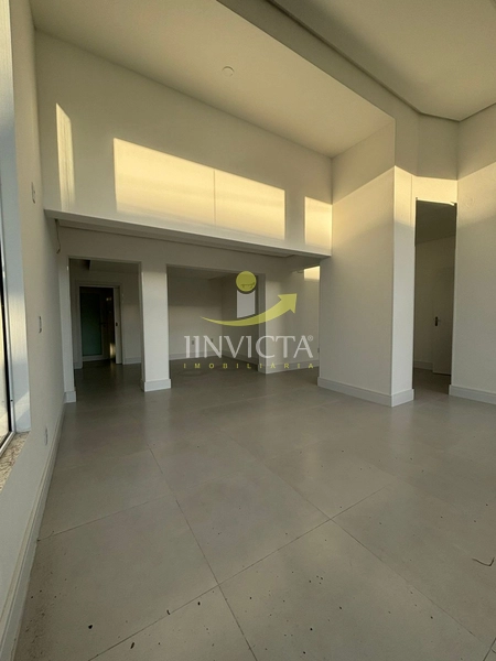 Casa comercial disponível para locação anual.: 3ª foto da galeria de imagens do imóvel