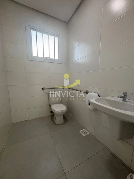 Casa comercial disponível para locação anual.: 29ª foto da galeria de imagens do imóvel
