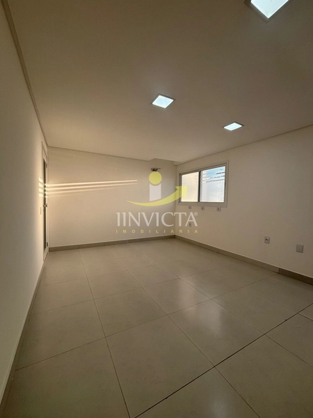 Casa comercial disponível para locação anual.: 7ª foto da galeria de imagens do imóvel