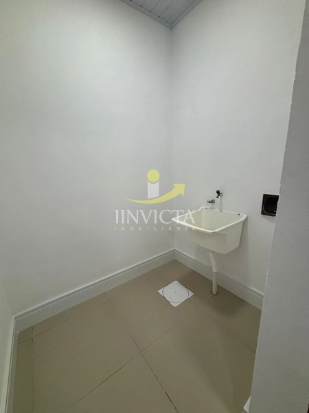 Casa comercial disponível para locação anual.: 23ª foto da galeria de imagens do imóvel