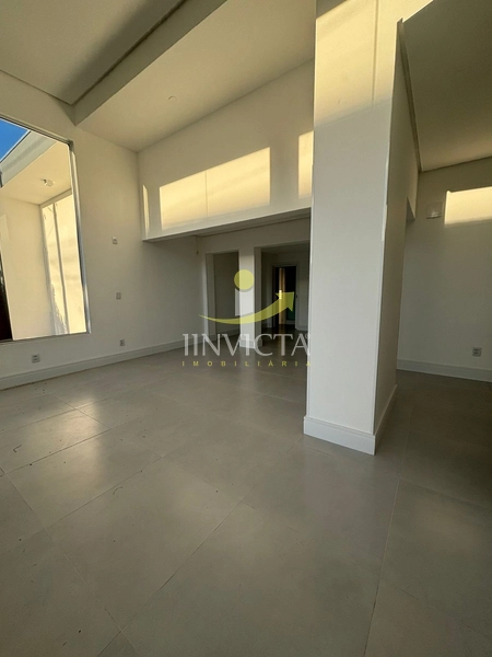 Casa comercial disponível para locação anual.: 4ª foto da galeria de imagens do imóvel