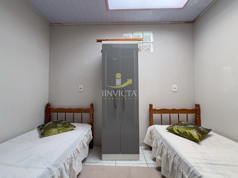 CASA 03 DORMITÓRIOS PRÓXIMO AO MAR EM CAPÃO DA CANOA: 4ª foto da galeria de imagens do imóvel