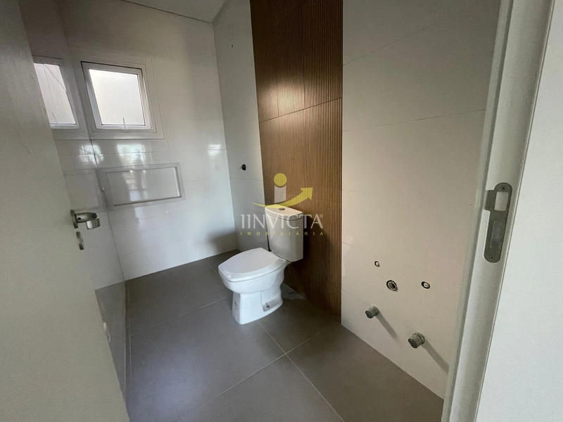 Seu novo lar está aqui! Sobrado com 3 dormitórios, 2 suítes e patio!: 6ª foto da galeria de imagens do imóvel