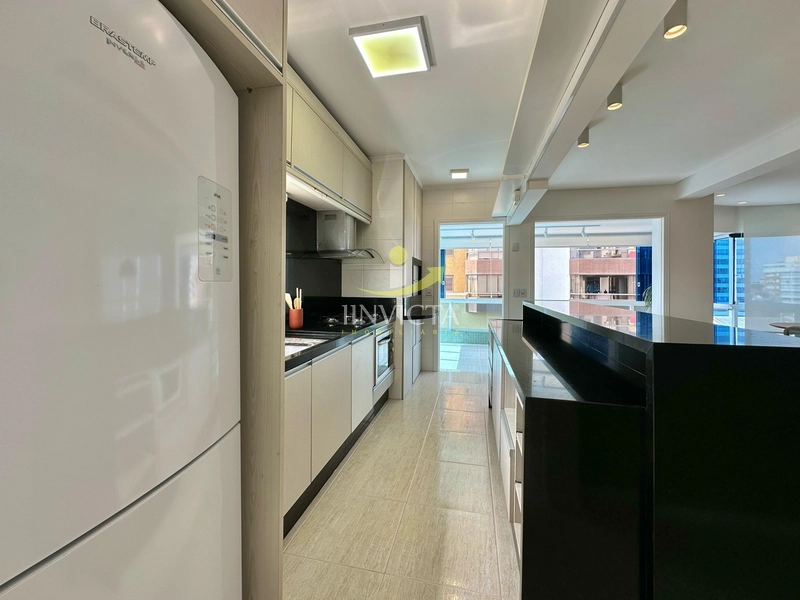 APARTAMENTO A VENDA NO CORAÇÃO DE CAPÃO DA CANOA, JUNTO AO MAR: 5ª foto da galeria de imagens do imóvel