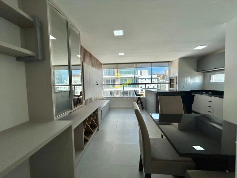 Apartamento 3 quartos mobiliado, prédio completo, excelente localizaçã: 1ª foto da galeria de imagens do imóvel