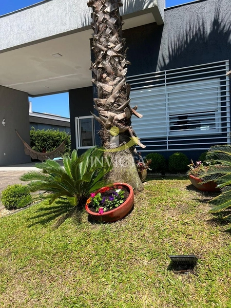 CASA EM CONDOMINIO COM PISCINA PRIVATIVA: 3ª foto da galeria de imagens do imóvel