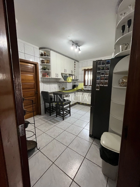 CASA COM 03 DORMITÓRIOS NO BAIRRO ZONA NOVA EM CAPÃO DA CANOA: 8ª foto da galeria de imagens do imóvel