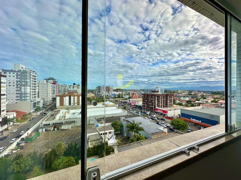 Residência de alto padrão com vista e vaga em Capão: 5ª foto da galeria de imagens do imóvel