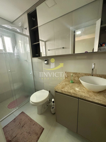 Casa elegante com piscina no centro de Xangri-Lá, mobiliada!: 8ª foto da galeria de imagens do imóvel