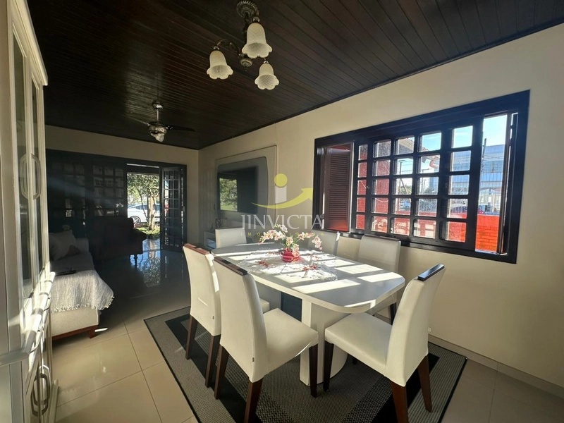 CASA DE 03 DORMITÓRIOS PARA LOCAÇÃO ANUAL NO BAIRRO ZONA NOVA: 4ª foto da galeria de imagens do imóvel