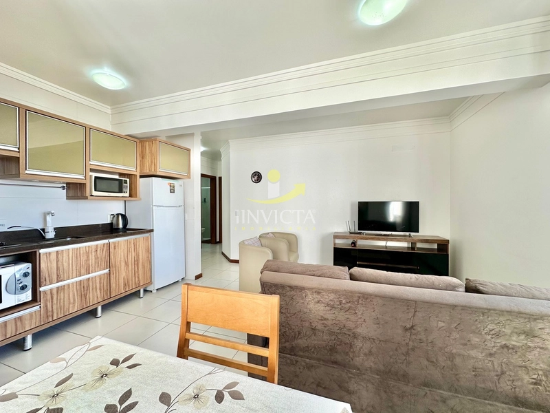 Apartamento mobiliado com suíte e box – frente à Praça e com infra.: 2ª foto da galeria de imagens do imóvel