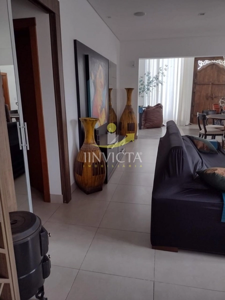 Casa Térrea No Condomínio Dubai: 4ª foto da galeria de imagens do imóvel