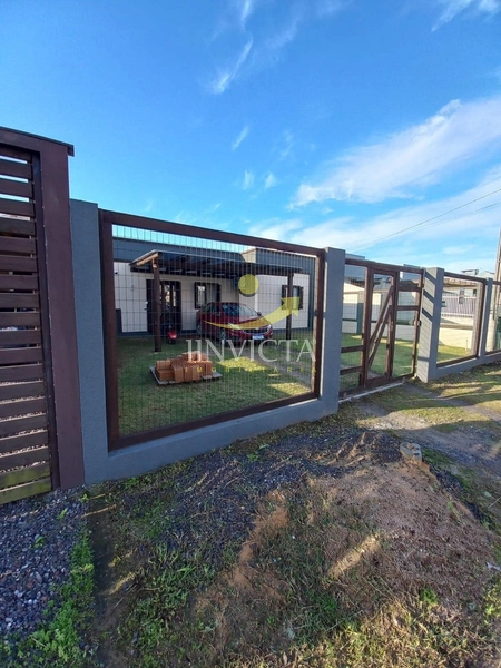VENDO CASA MOBILIADA COM TERRENO AMPLO EM CAPÃO DA CANOA: 9ª foto da galeria de imagens do imóvel