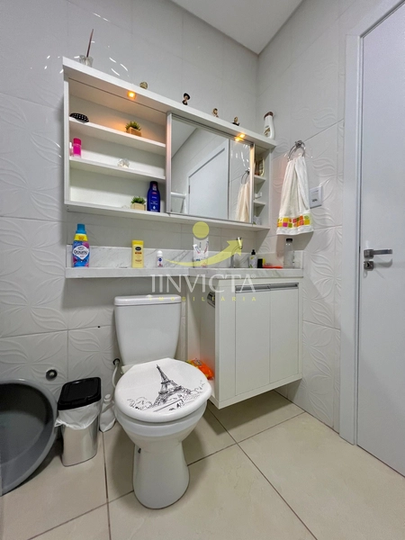 VENDO CASA MOBILIADA NO CENTRO DE XANGRILÁ: 8ª foto da galeria de imagens do imóvel