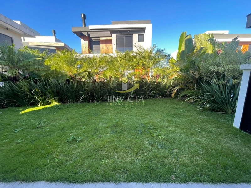 casa terrea com 4 suites em condominio fechado em Xangri-lá: 8ª foto da galeria de imagens do imóvel