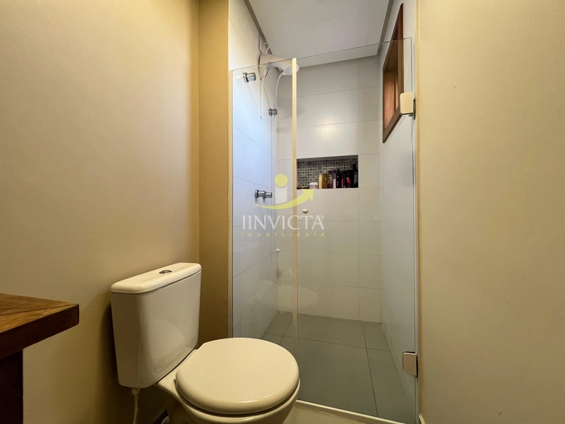 Sobrado Mobiliado e Decorado a 03 Quadras do Mar em Capão da Canoa: 11ª foto da galeria de imagens do imóvel