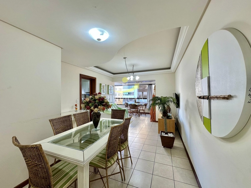 EXCELENTE 3 DORMITÓRIOS DEFRETE PARA A AVENIDA A POUCOS METROS DO MAR: 13ª foto da galeria de imagens do imóvel