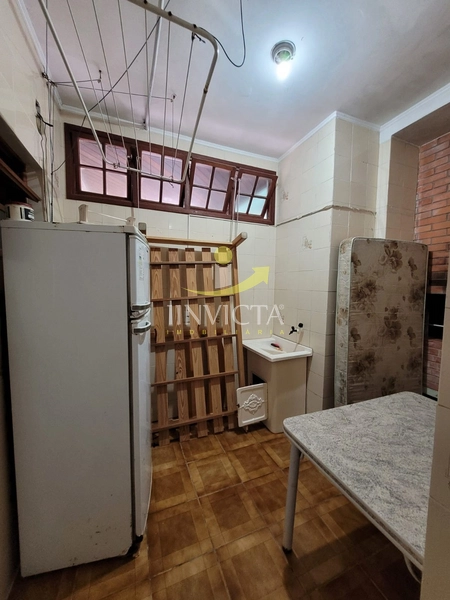 Apartamento de 2 dormitórios disponível para locação anual.: 9ª foto da galeria de imagens do imóvel