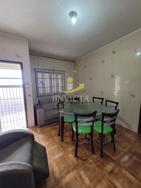 Apartamento de 2 dormitórios disponível para locação anual.: 1ª foto da galeria de imagens do imóvel