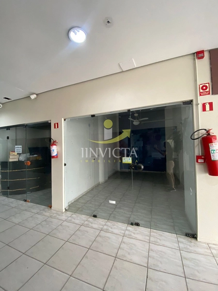 Loja disponível para locação anual.: 1ª foto da galeria de imagens do imóvel