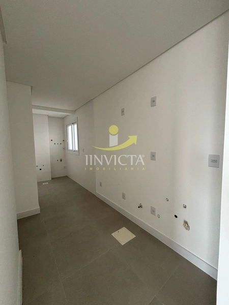 Apartamento com 2 suítes disponível para locação anual.: 3ª foto da galeria de imagens do imóvel