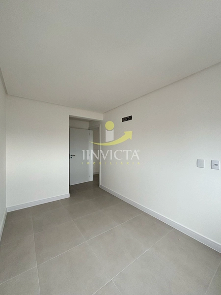Apartamento com 2 suítes disponível para locação anual.: 12ª foto da galeria de imagens do imóvel