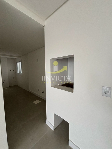 Apartamento com 2 suítes disponível para locação anual.: 4ª foto da galeria de imagens do imóvel