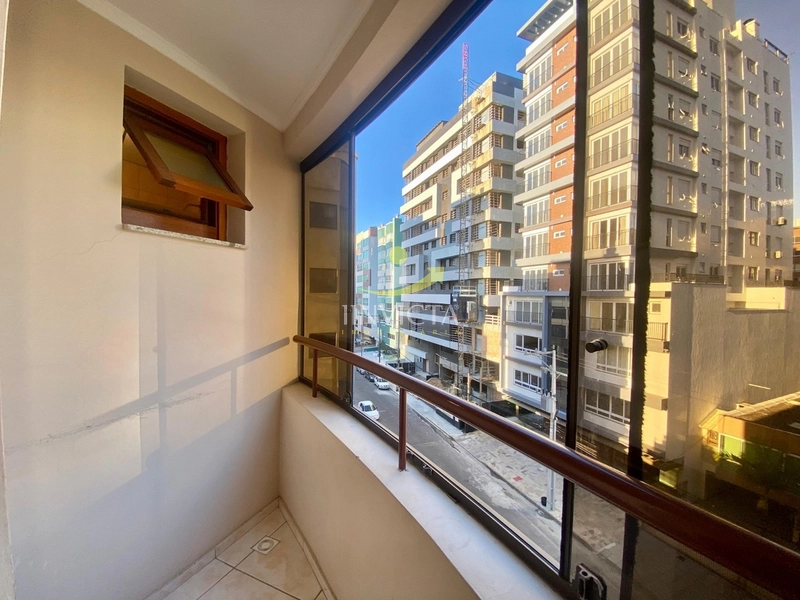 Apartamento mobiliado 2 dorm com box junto à Praça Boianovski: 7ª foto da galeria de imagens do imóvel