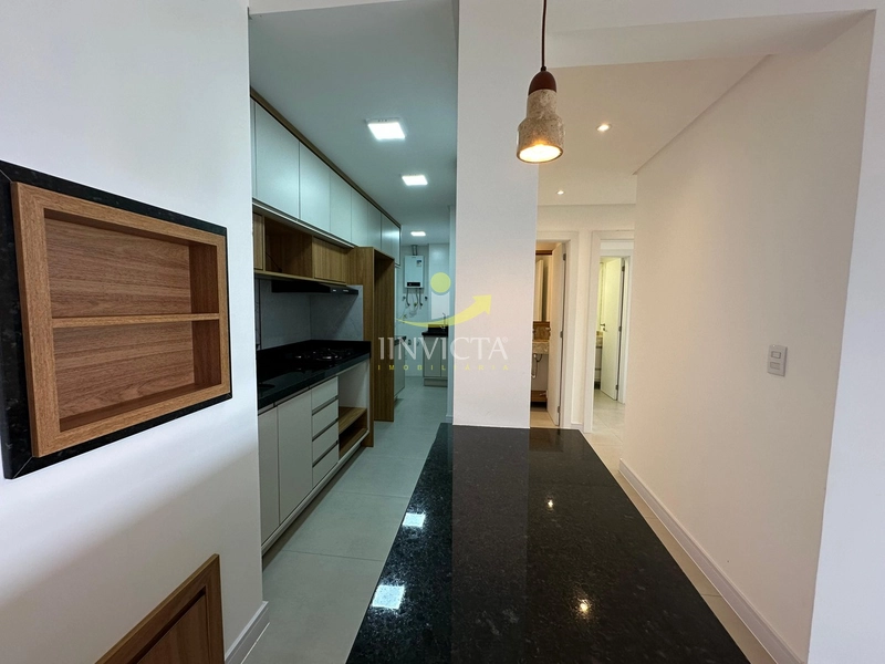 Apartamento com 2 suítes disponível para locação anual.: 9ª foto da galeria de imagens do imóvel